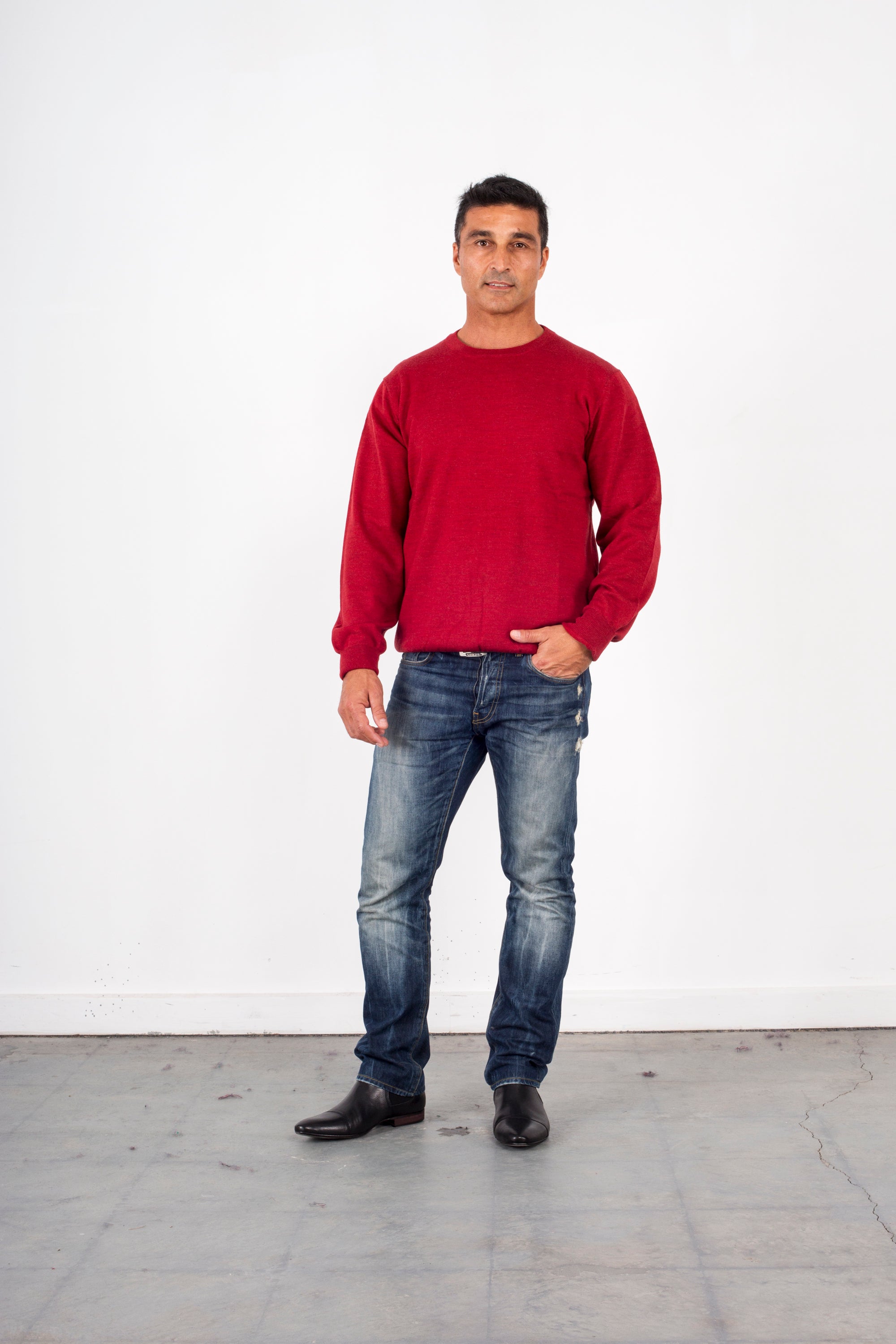 red Ansett Pure Merino Wool Fitted Crewneck Pullover