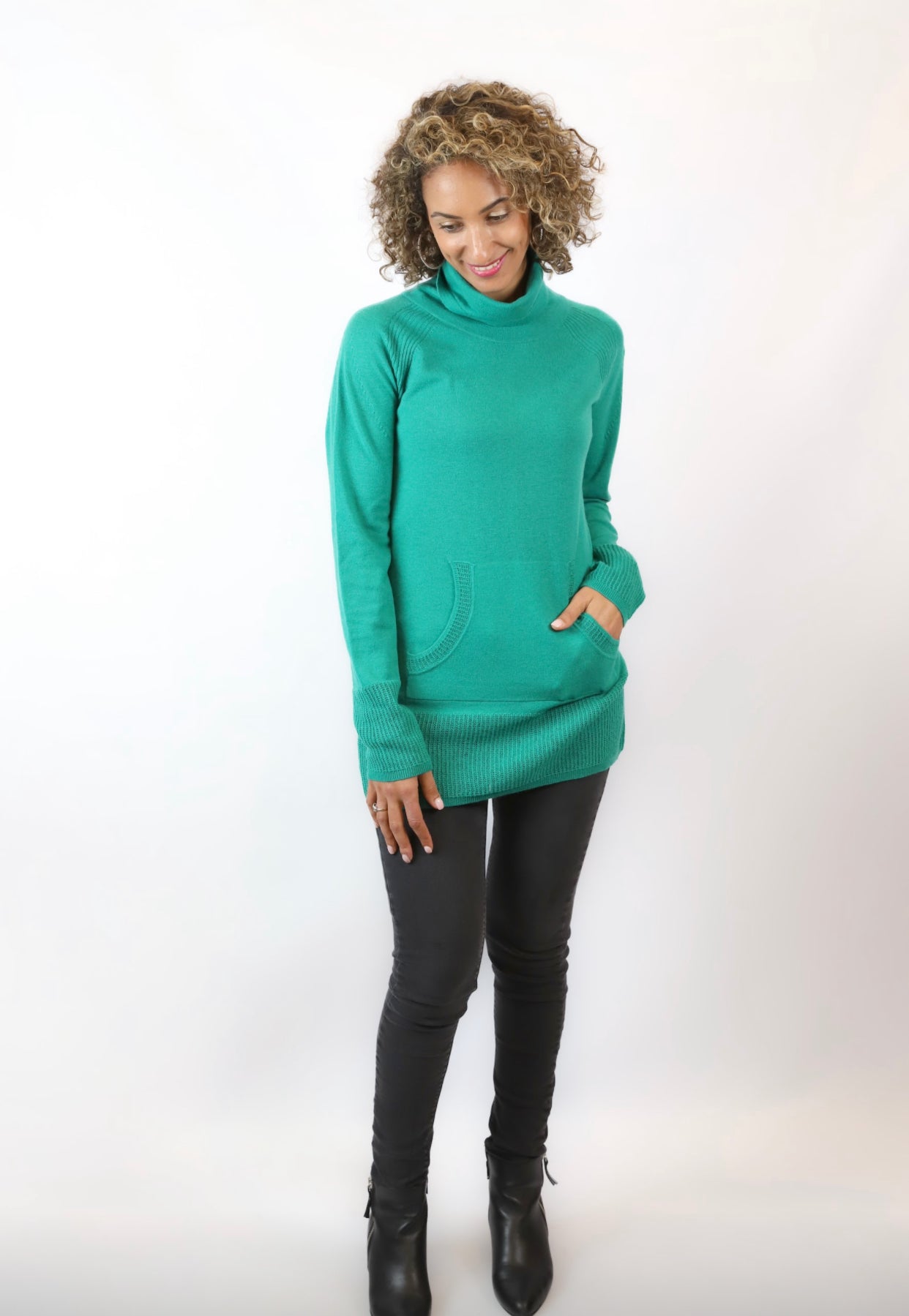 Roll neck with pockets and trim at the bottom